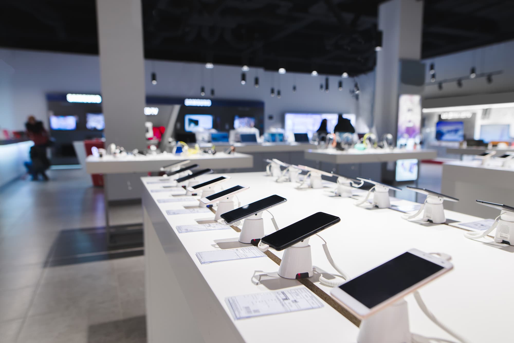 ADOBESTOCK_197354541 | Croizat Services Réparation, vente et rachat de smartphones toutes marques à Guyancourt proche de Voisins-le-Bretonneux Vitry-sur-Seine 3